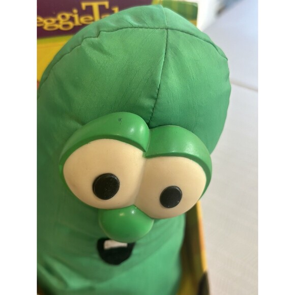 Vintage Veggie Tales Fisher Price Sing N Dance Larry Toy 2000 READ - Picture 6 of 6